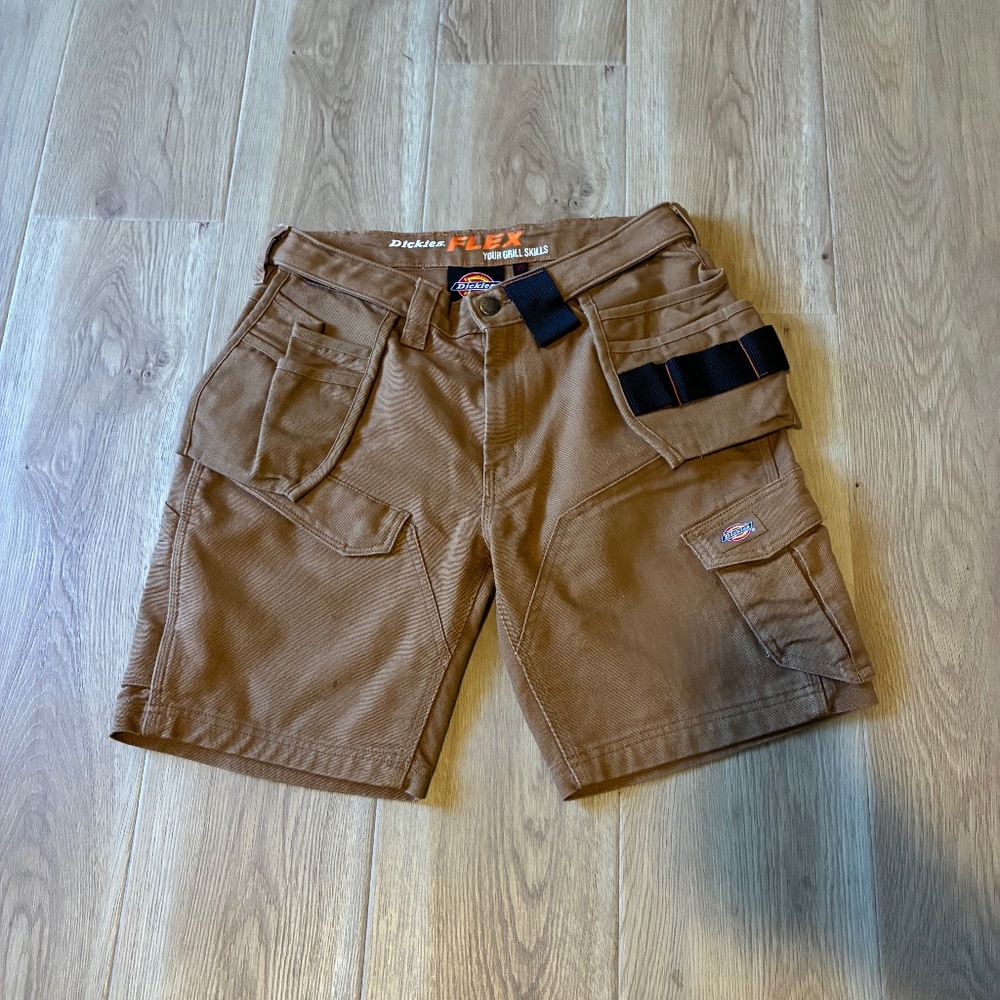 Dickies Traeger Flex Your Grill Skills Cargo Shorts Men's 27x4 Heavy Utility Wor